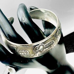Silver Bangle Bracelet Engraved with Elephants